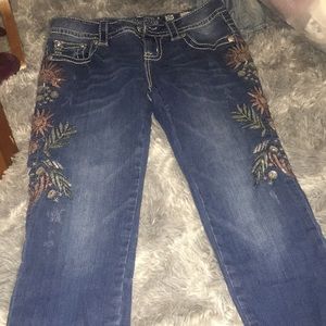 Miss me capris. Size 26